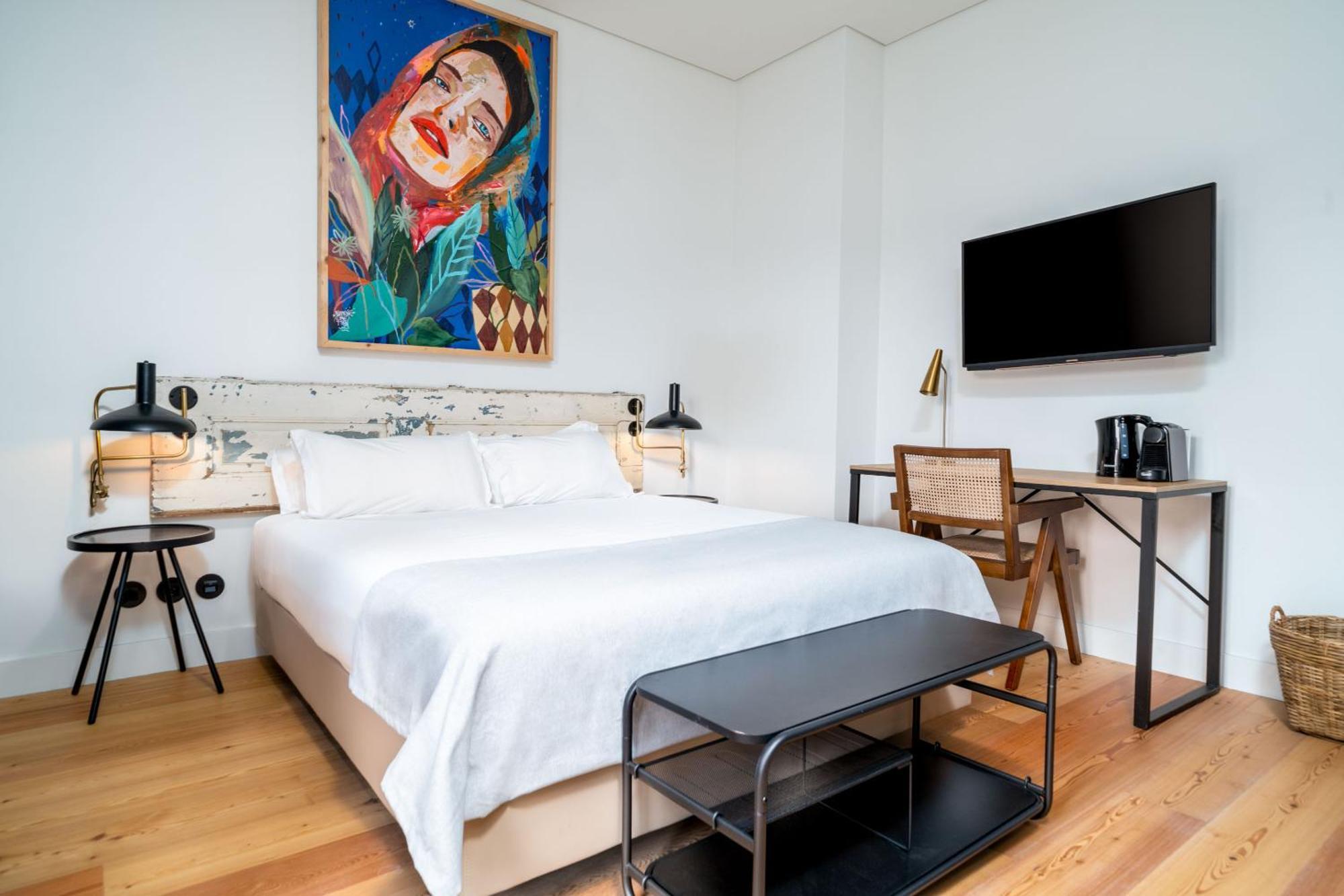 Queen Room with terrace